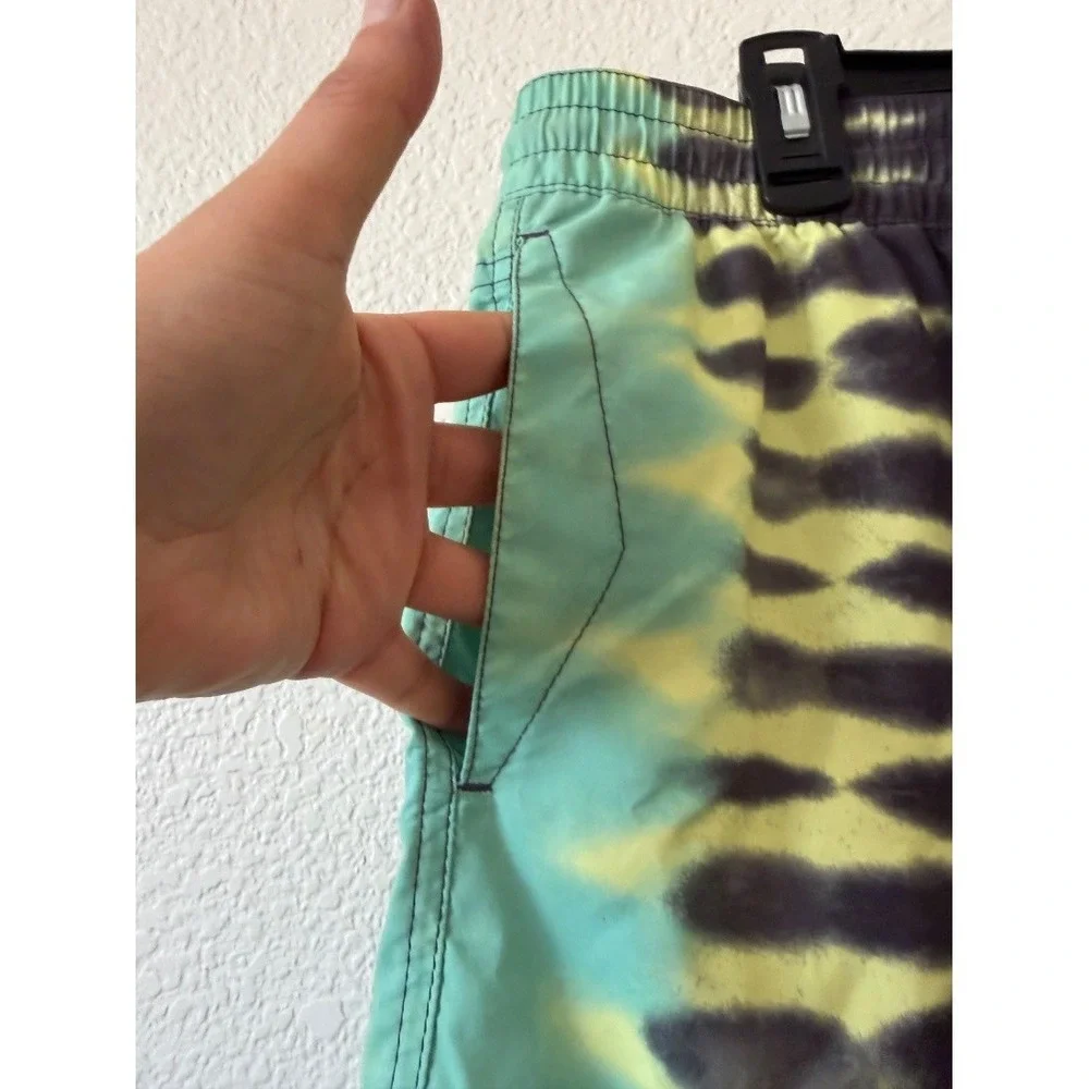 Volcom Mens Tie Dye Board Shorts Teal Black Yellow Elastic Waist Size M